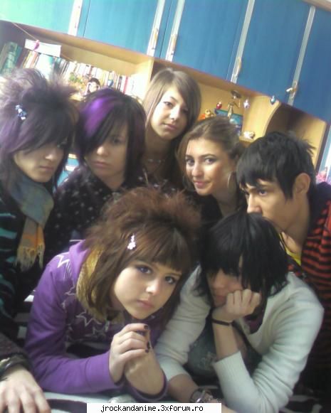 DarK~love frend's - deci pr mei sunt numerosi...dar avem noi un nume - ^_^friends^_^
